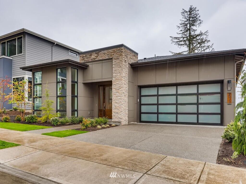 Property Photo: 474 Foothills Drive NW WA 98027