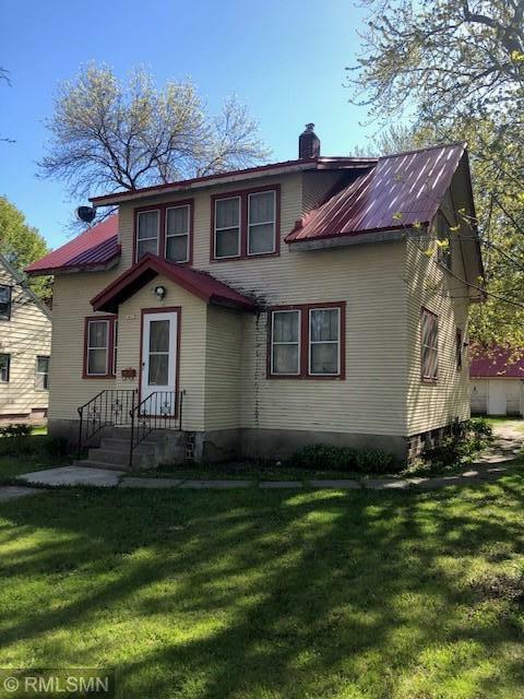 Property Photo: 1422 Ford Avenue N MN 55336
