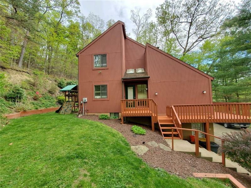 Property Photo:  2578 Wexford Run Rd  PA 15090 