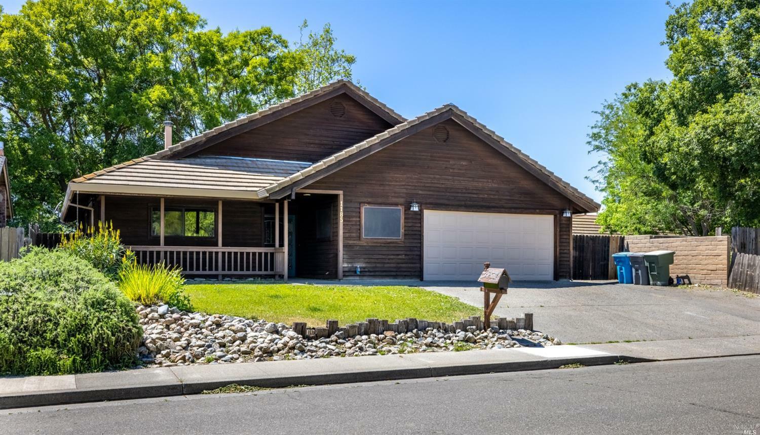 Property Photo: 1185 Dawson Drive CA 95620