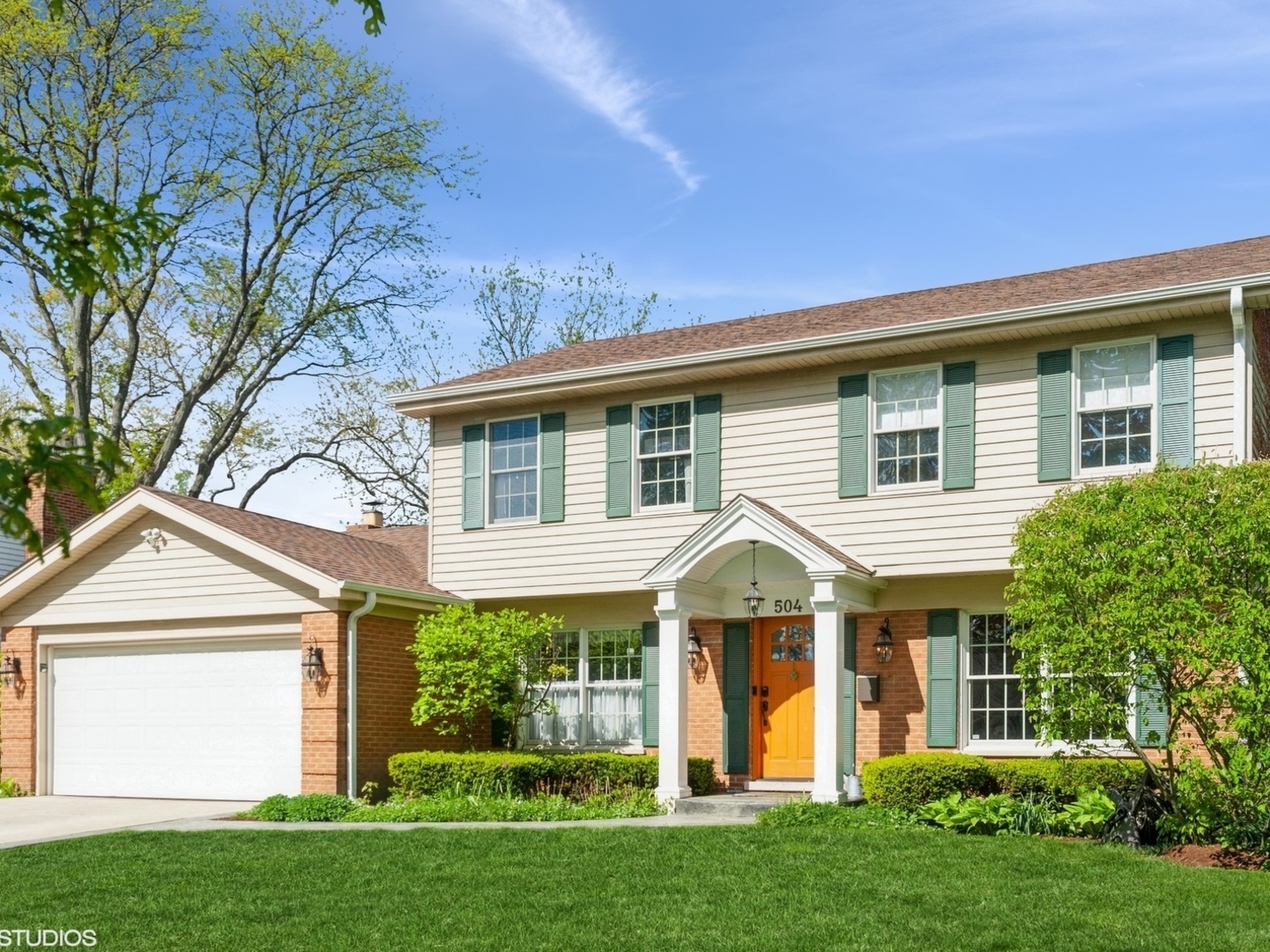 Property Photo: 504 S Yale Avenue IL 60005