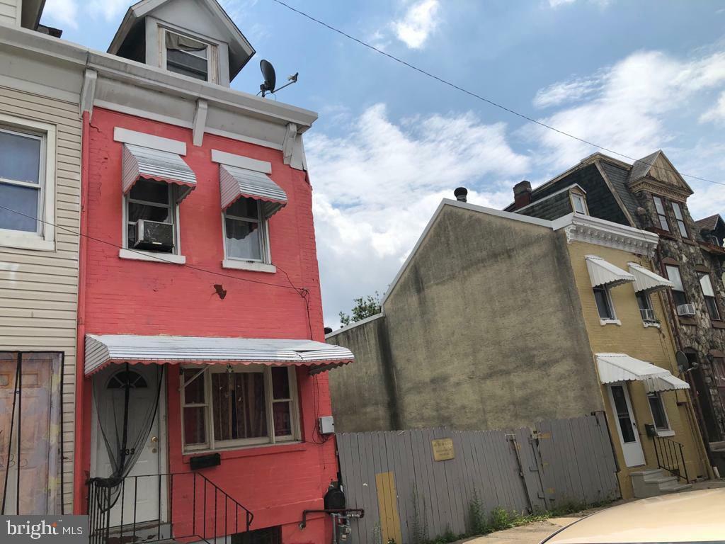 Property Photo: 233 Mulberry Street PA 19604