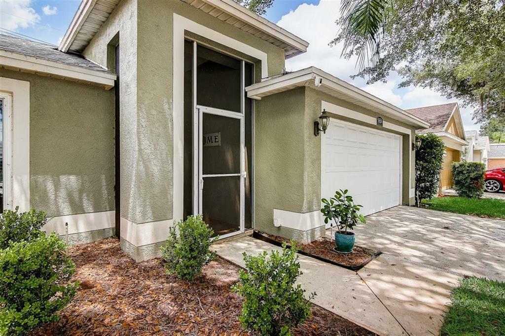 Property Photo:  5650 Rockfield Loop  FL 33596 