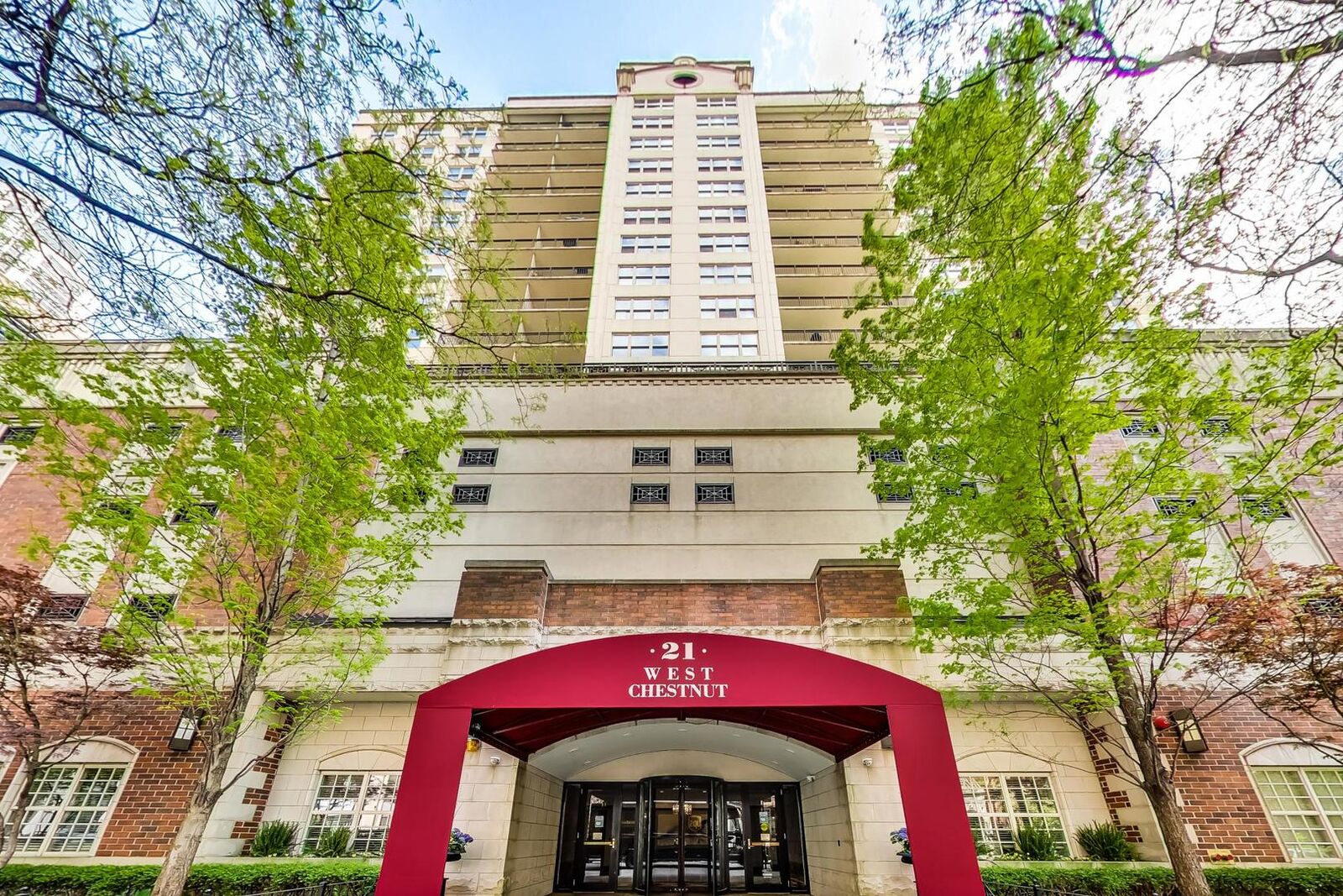 Property Photo:  21 W Chestnut Street 709  IL 60610 