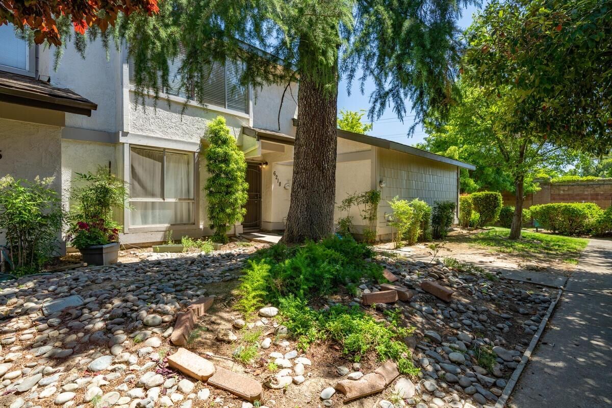 Property Photo: 6218 Tishimingo Court CA 95621