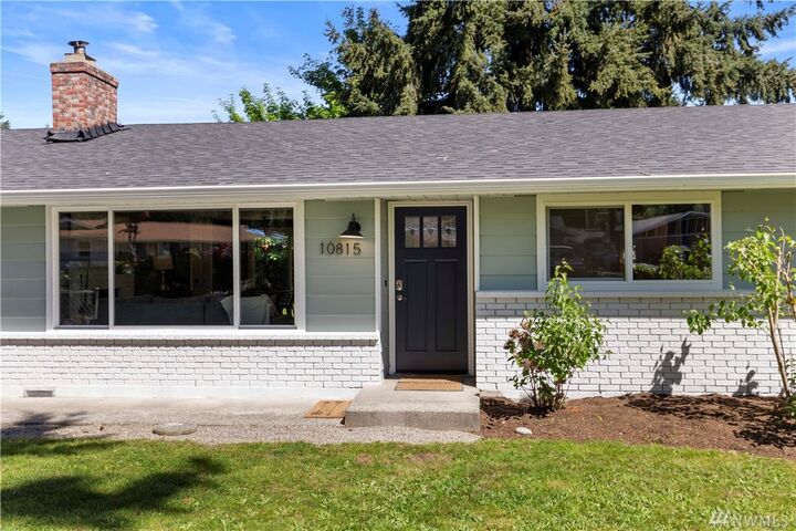 Property Photo:  10815 36th Ave SE  WA 98208 