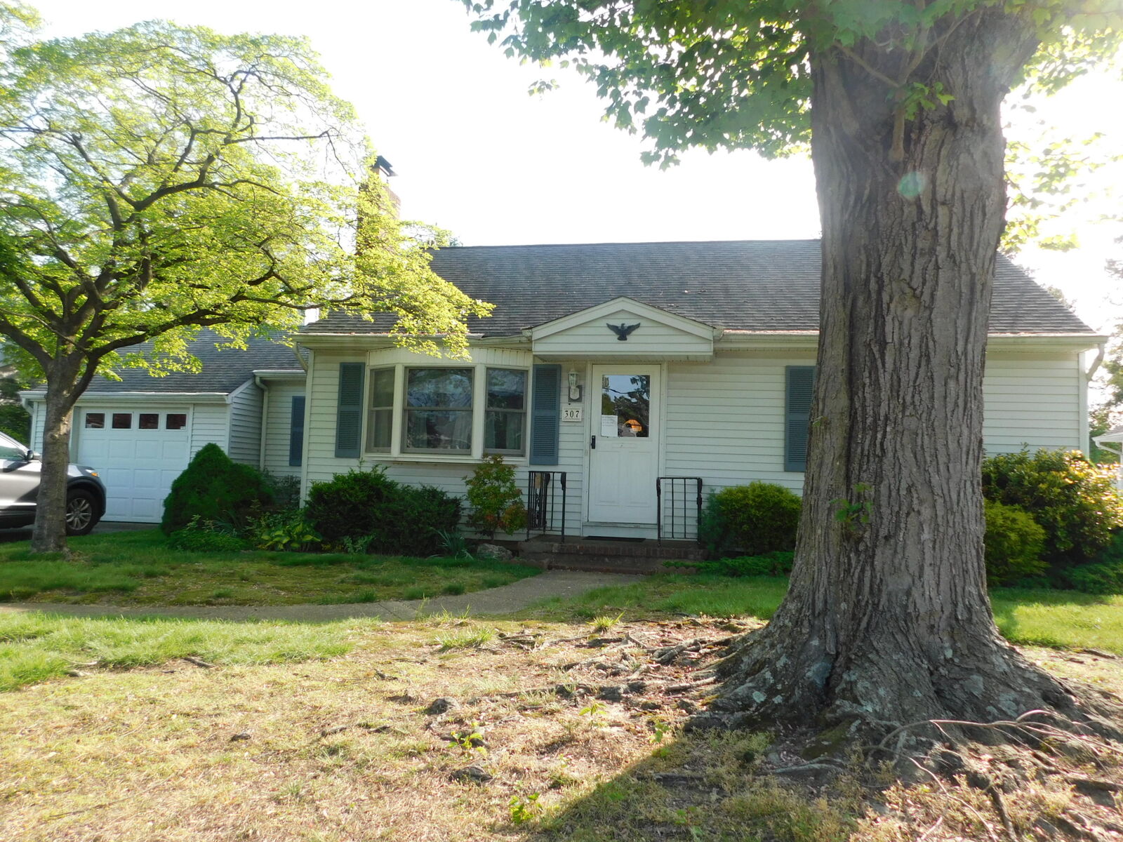 Property Photo:  307 Eastham Road  NJ 08742 