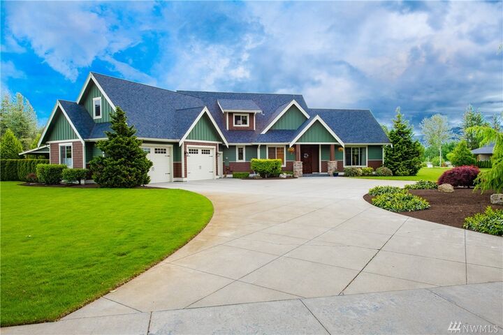 8054 Saddlebrook Dr  Lynden WA 98264 photo