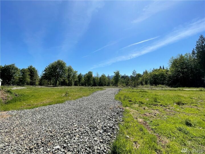 Property Photo:  1633 Lower Elwha Rd  WA 98363 