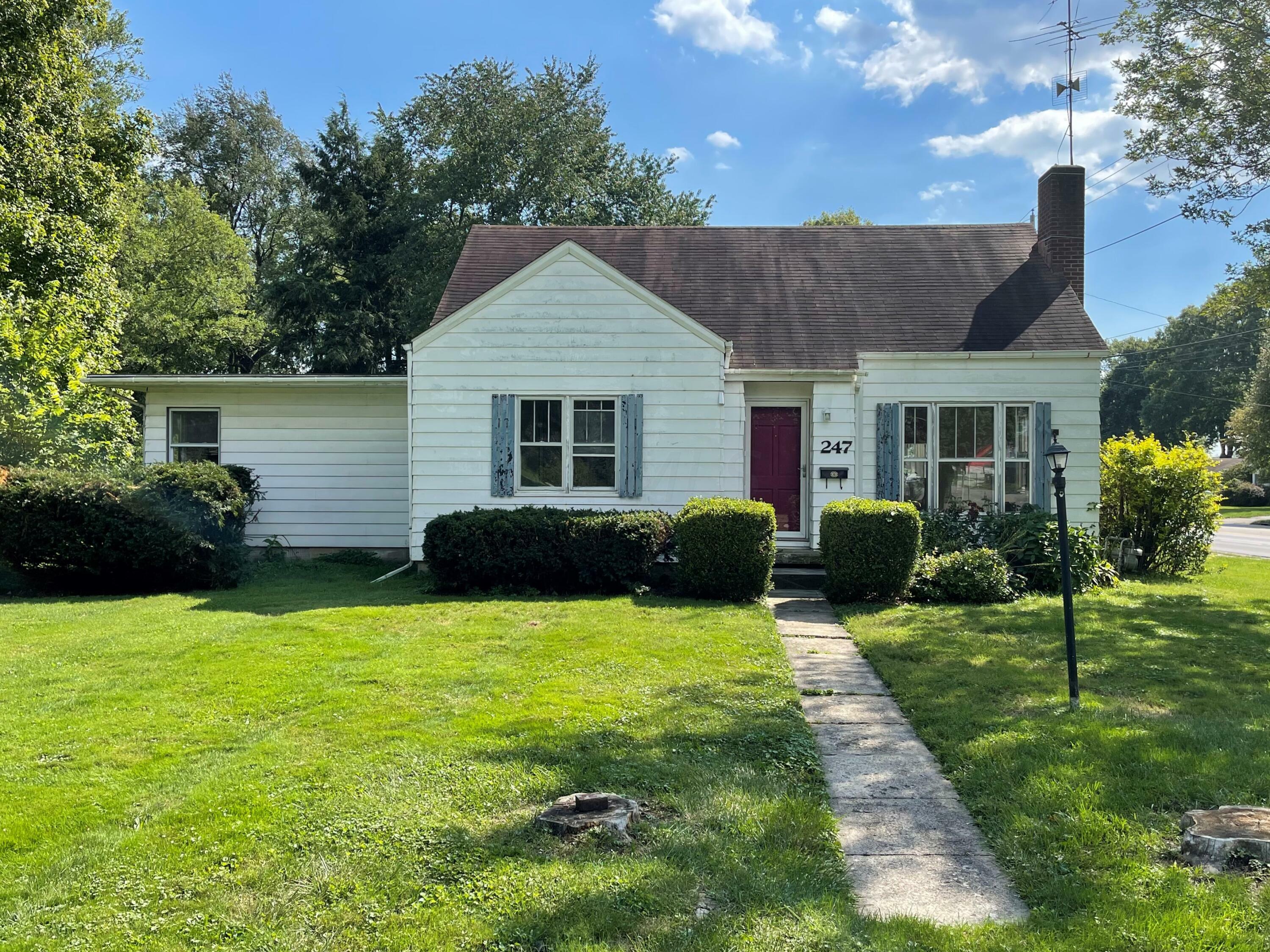 Property Photo: 247 Greenfield Avenue OH 43055