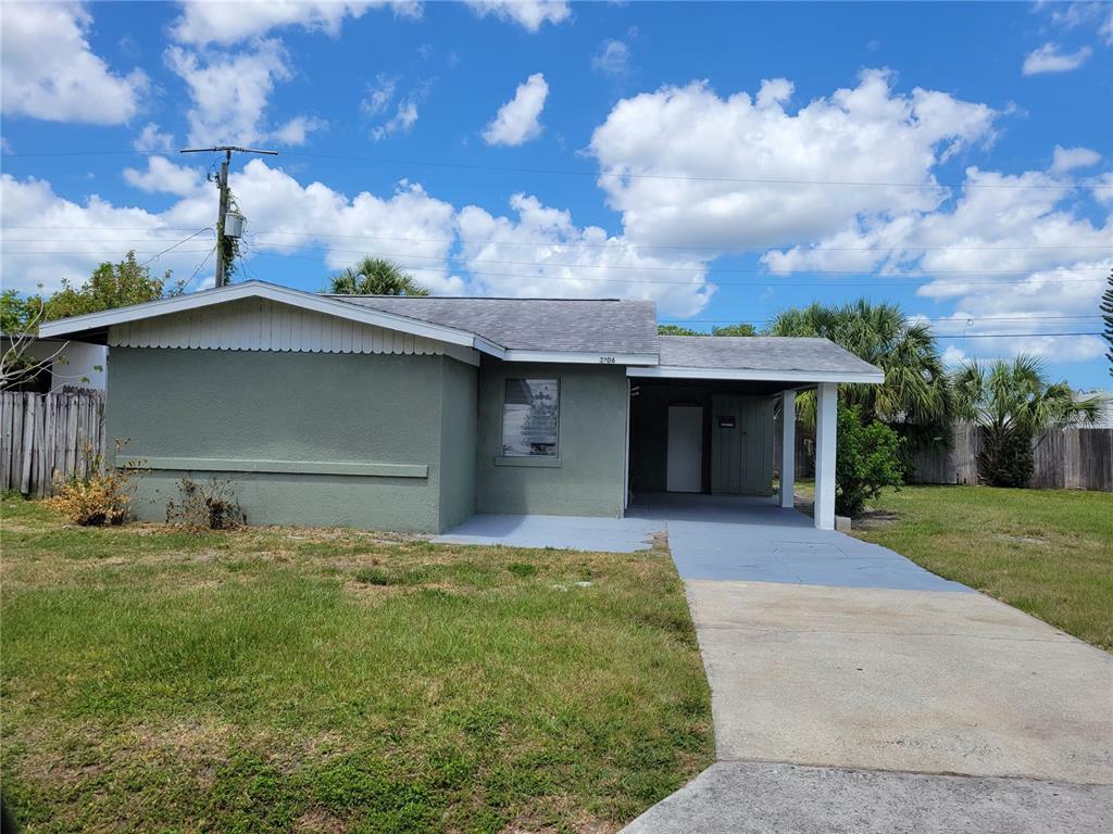 Property Photo:  3706 17th Street W  FL 34205 