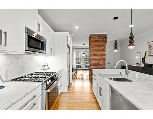 Property Photo:  9 Pelham Terrace Unit 1  MA 02476 