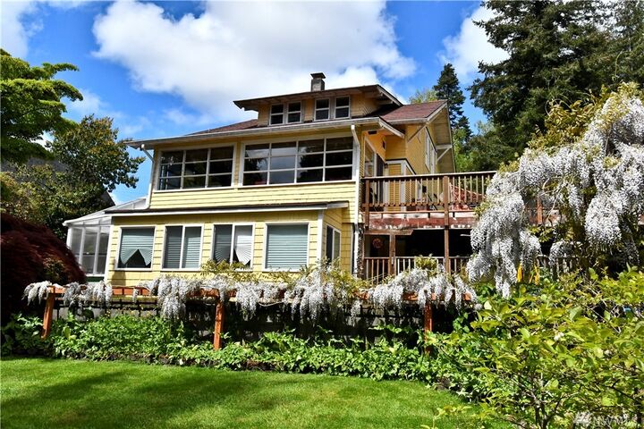 119 W Simpson Ave  Montesano WA 98563 photo