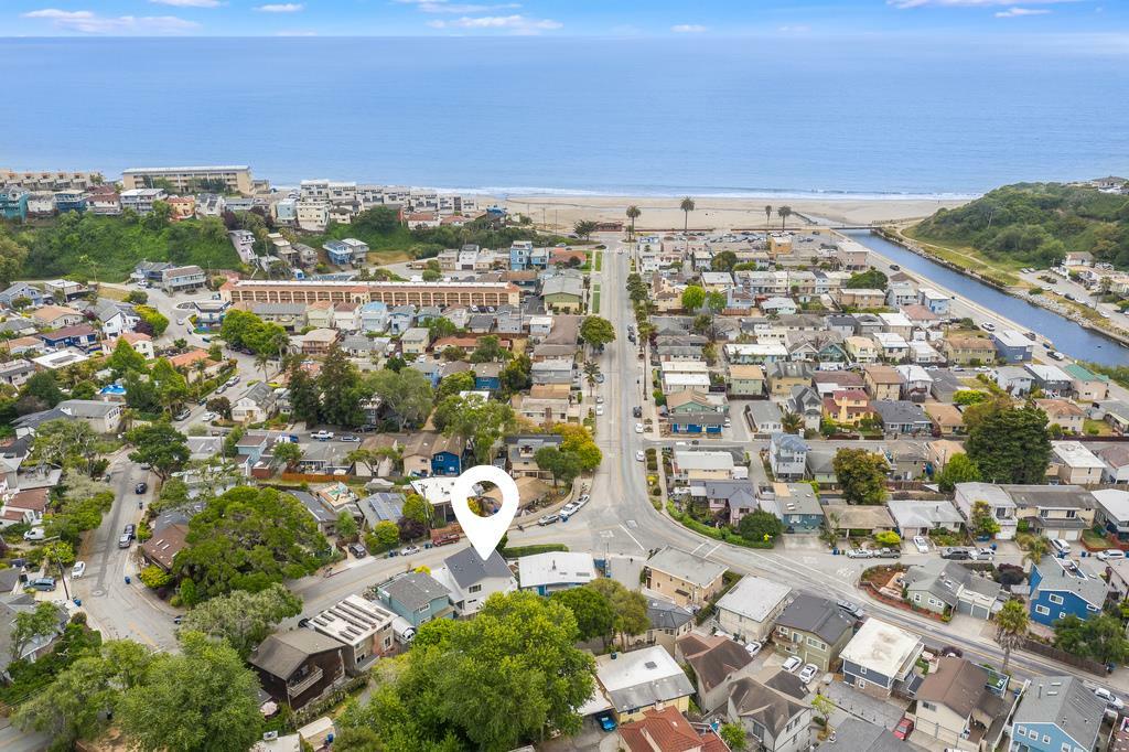 Property Photo:  219 Aptos Beach Drive  CA 95003 