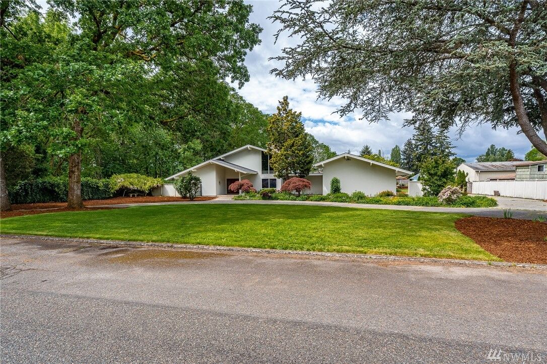 Property Photo:  999 SW 17th St  WA 98532 