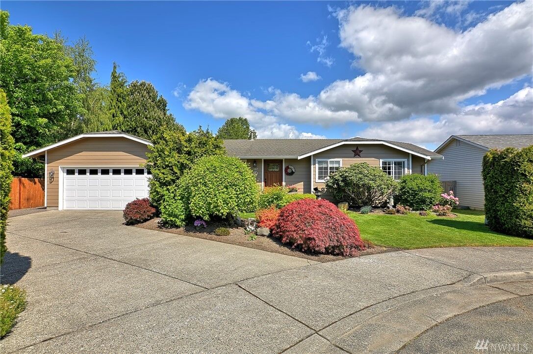 Property Photo:  107 75th St SW  WA 98203 