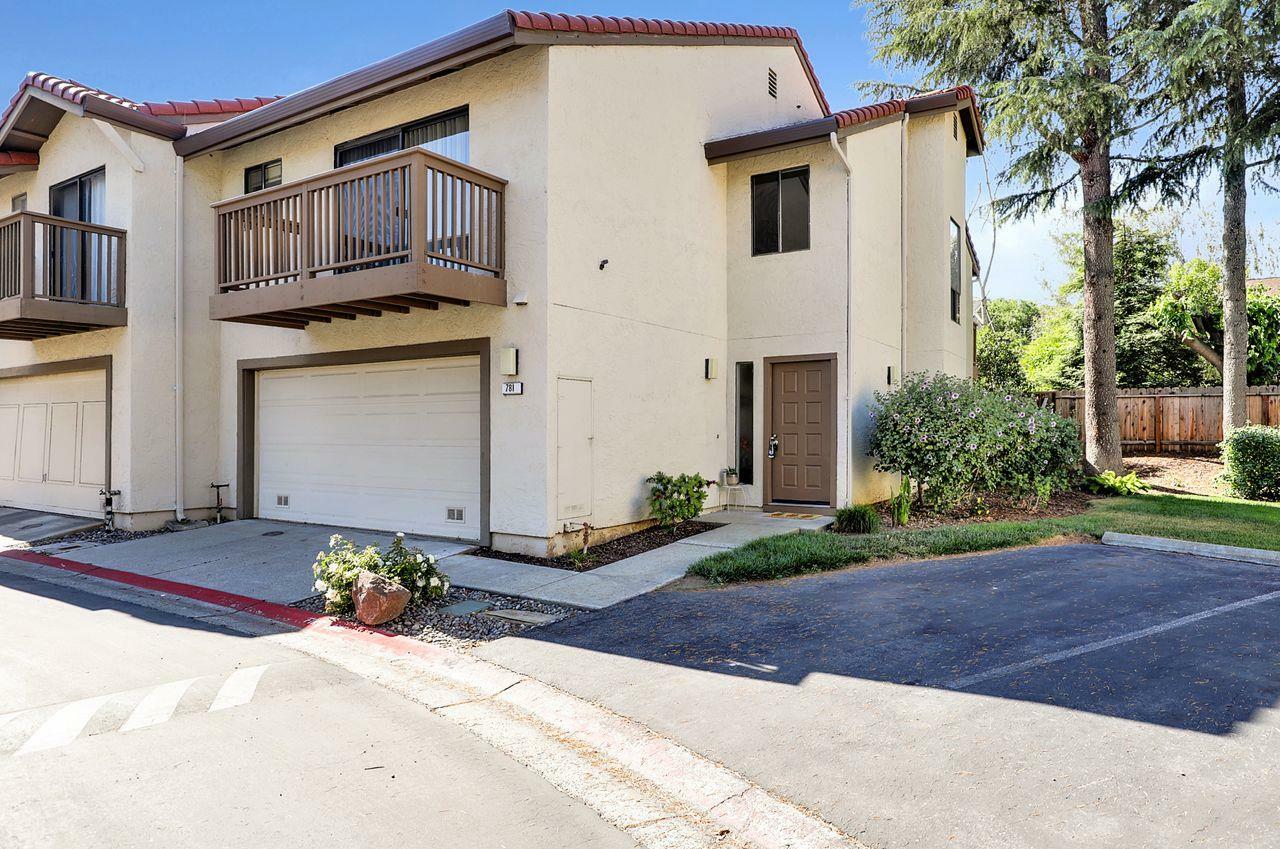 Property Photo:  781 Williamsburg Way  CA 95020 