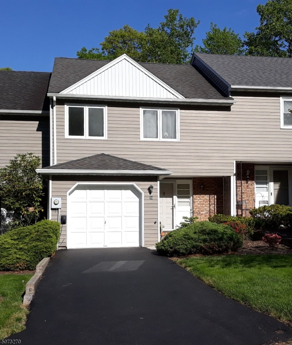 54 Stockton Ct  Parsippany-Troy Hills Twp. NJ 07950 photo