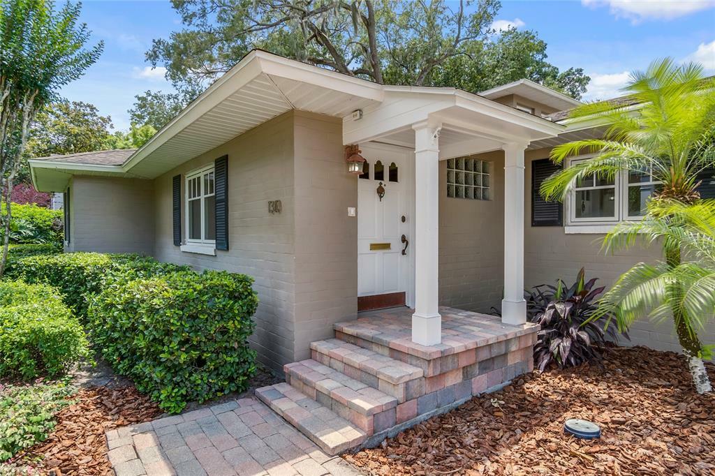 Property Photo:  1310 Belleaire Circle  FL 32804 