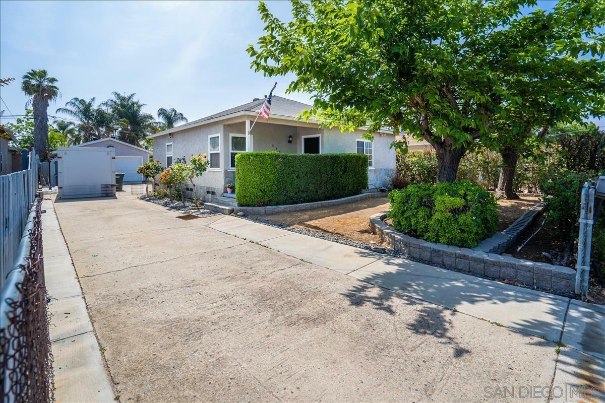 Property Photo:  639 S Sunshine Ave  CA 92020 