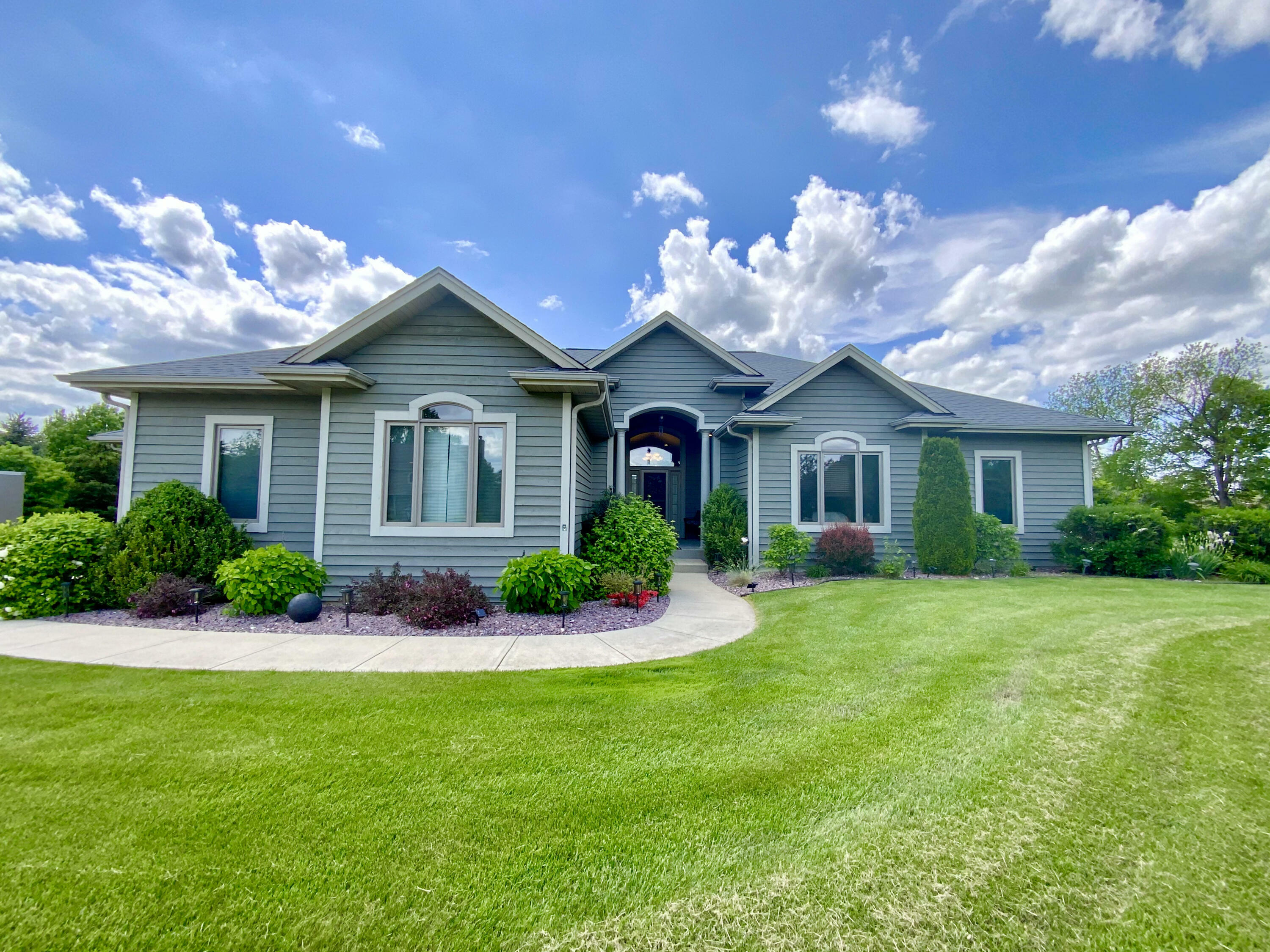 Property Photo: W227s7795 Terrace Dr WI 53103