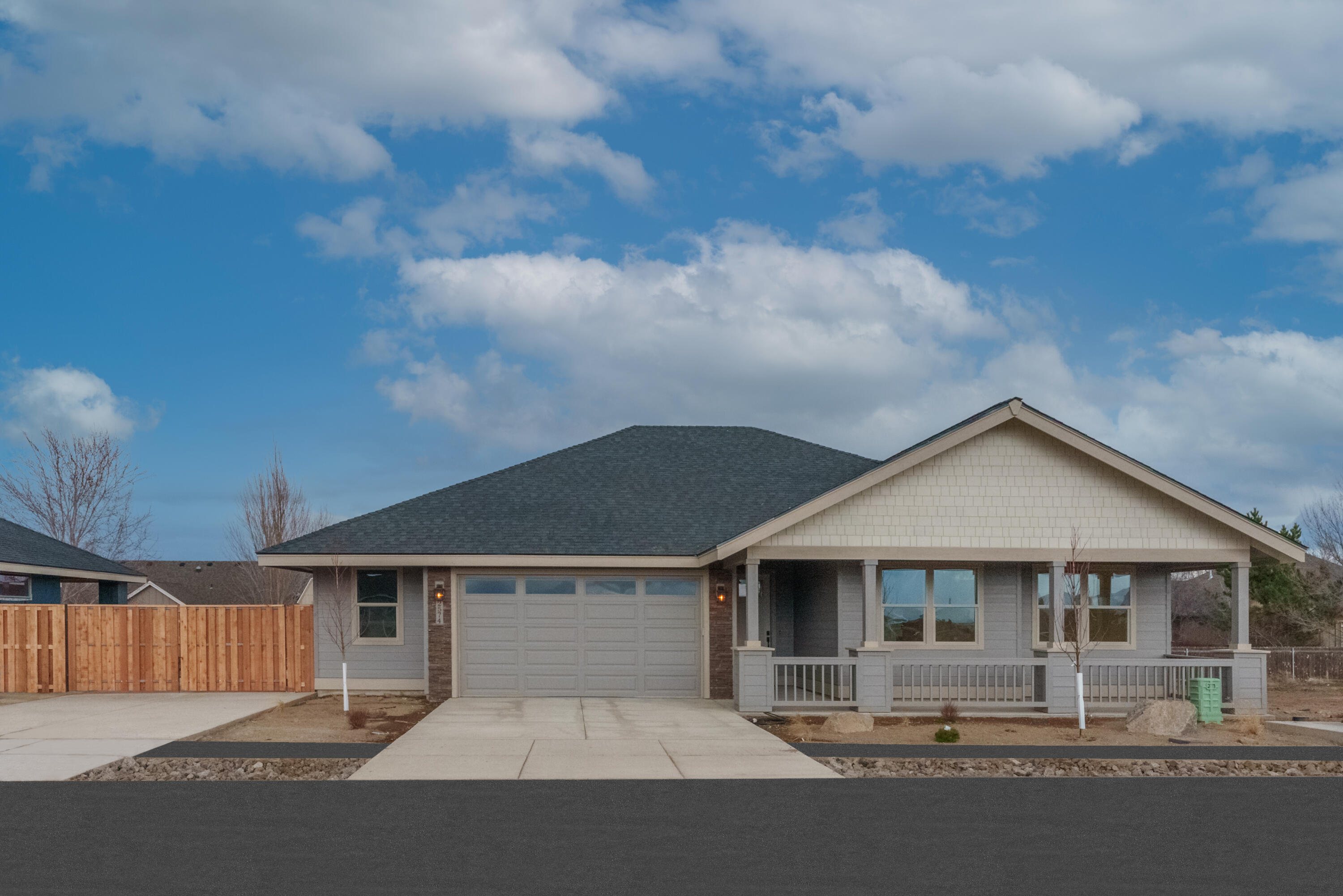 Property Photo: 2574 NW 23rd Lane OR 97756