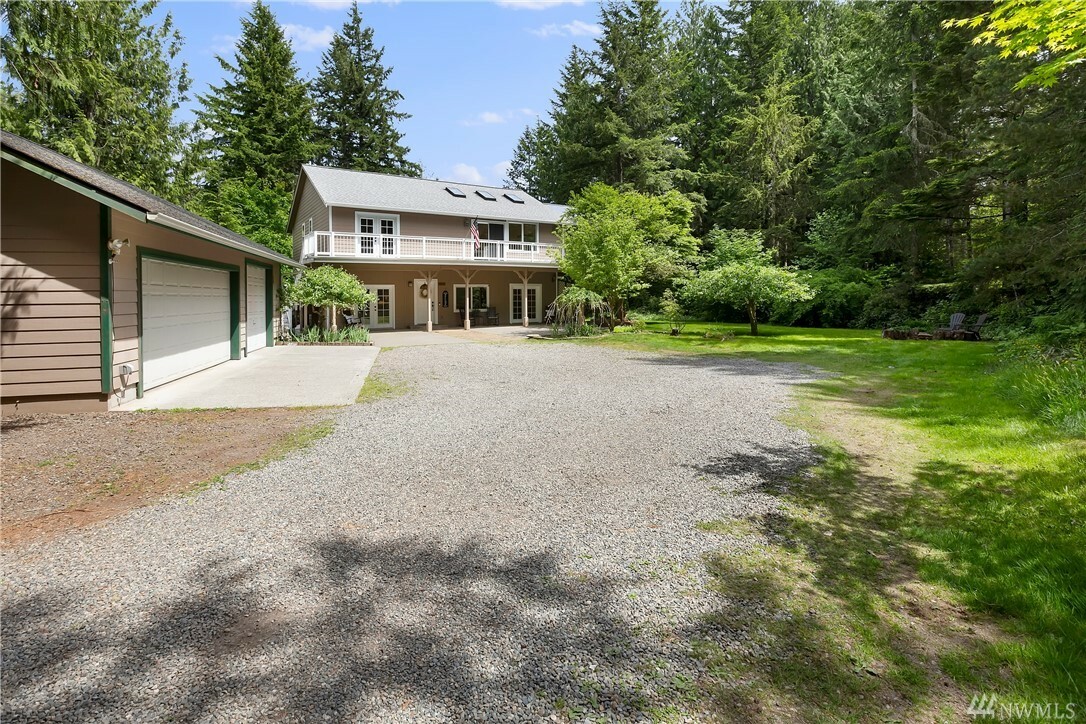 Property Photo:  124 Peter Hagen Rd NW  WA 98380 