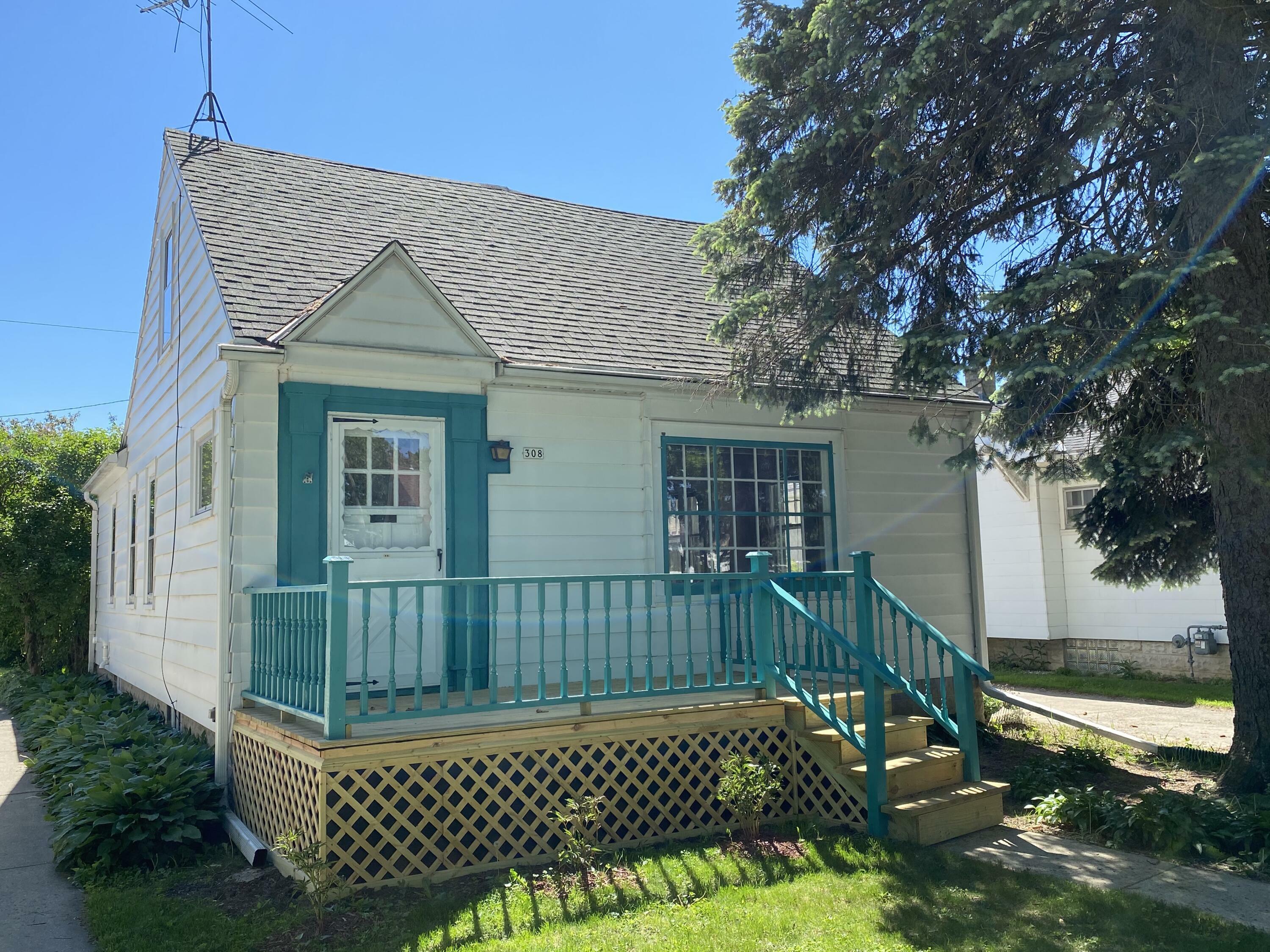 Property Photo:  308 N 69th St  WI 53213 