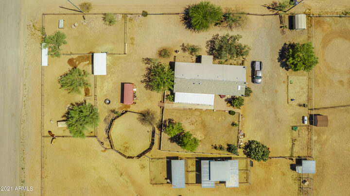 Property Photo:  22641 W Bramble Berry Lane  AZ 85361 