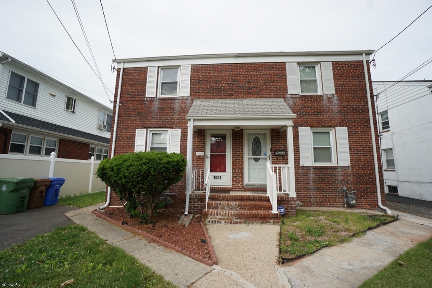 Property Photo:  1007 Walnut St  NJ 07036 