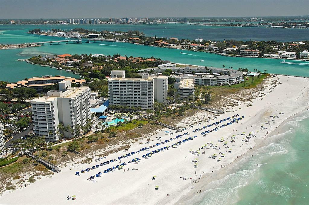 Property Photo: 210 Sands Point Road 2307 FL 34228