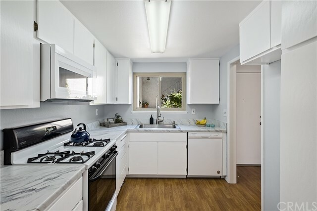 Property Photo:  245 Sheffield Street 67  CA 92870 