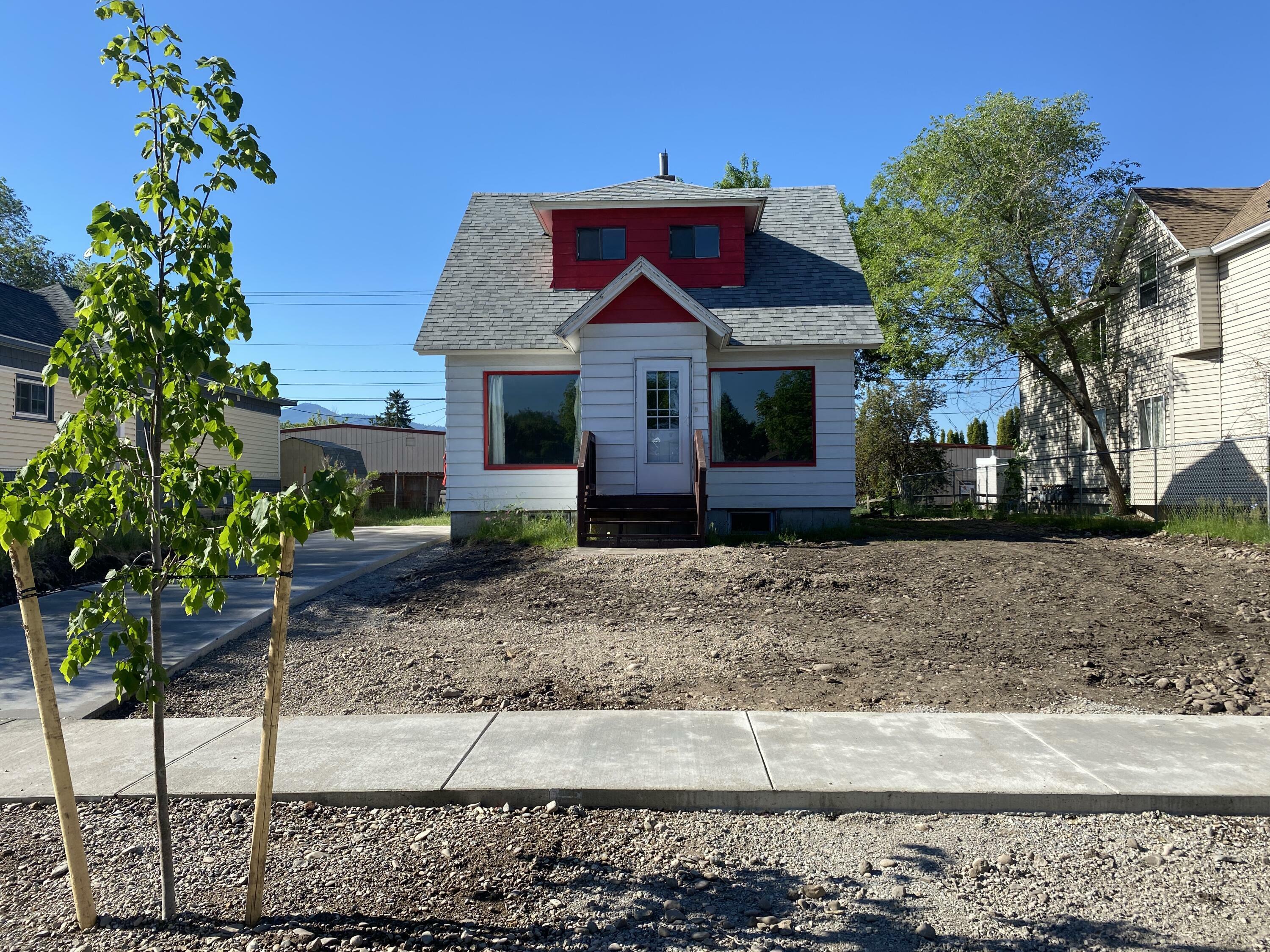 Property Photo: 1831 Stoddard Street With Lot B MT 59802