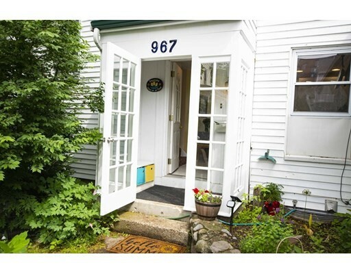 Property Photo:  967 Chestnut St. 967  MA 02464 