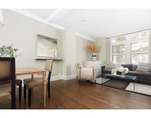 Property Photo: 132 Myrtle 1 MA 02114