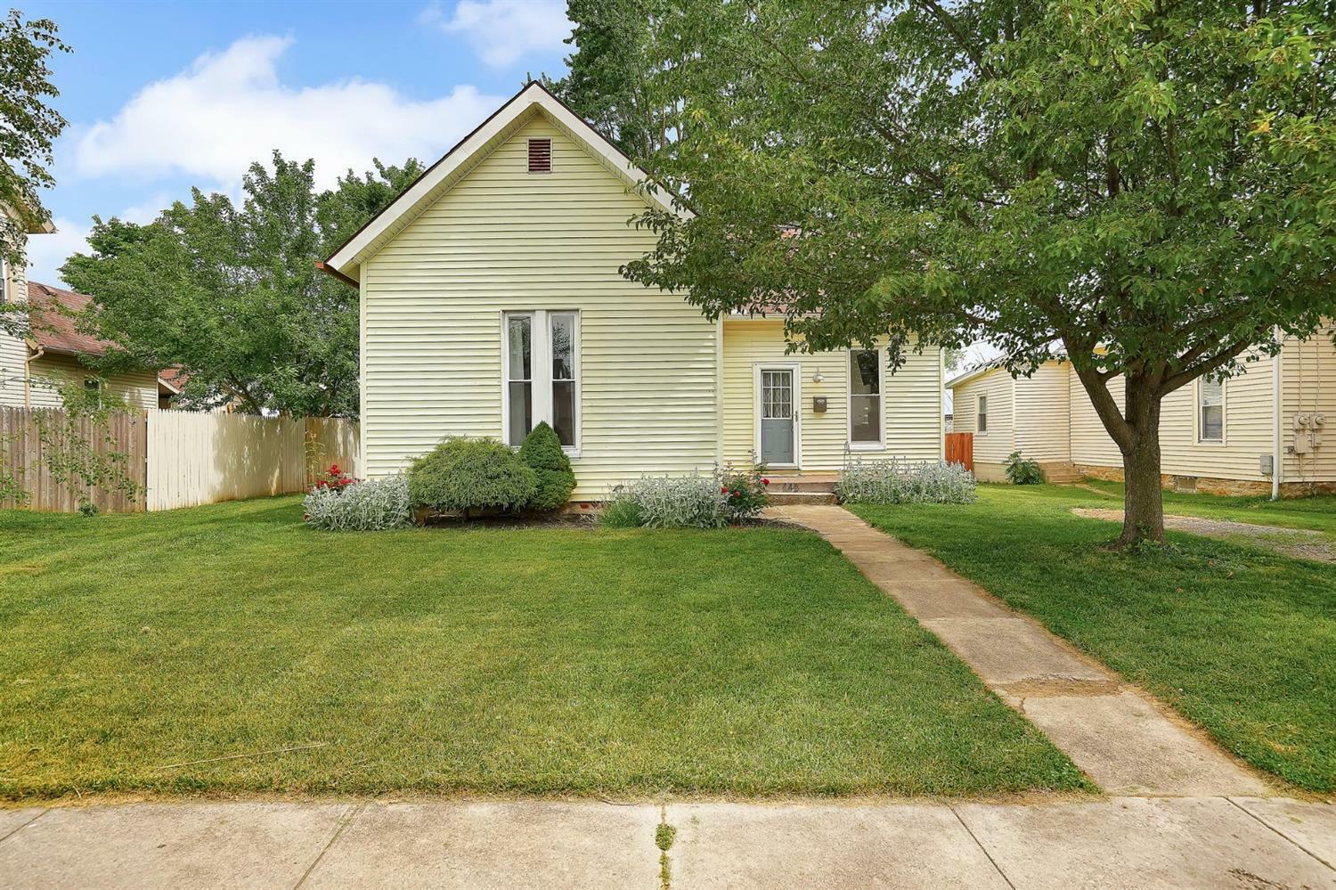 Property Photo:  143 W Vine St  OH 45177 