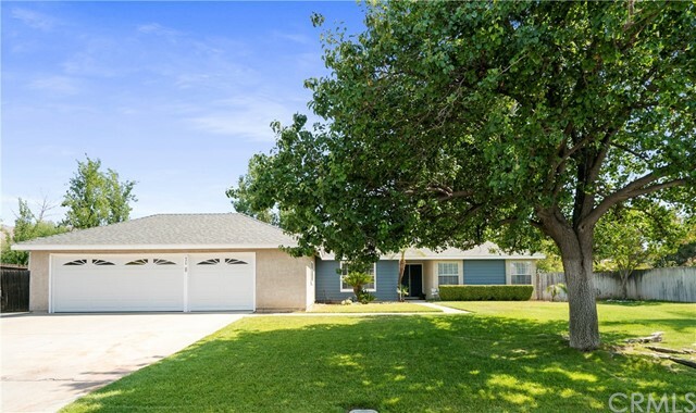 Property Photo:  470 Conners Lane  CA 92507 