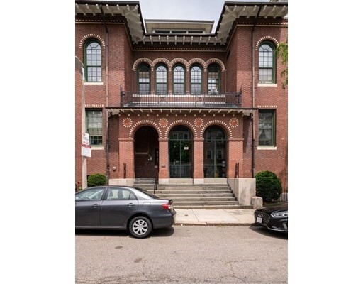 Property Photo: 486 E 3rd St 5 MA 02127