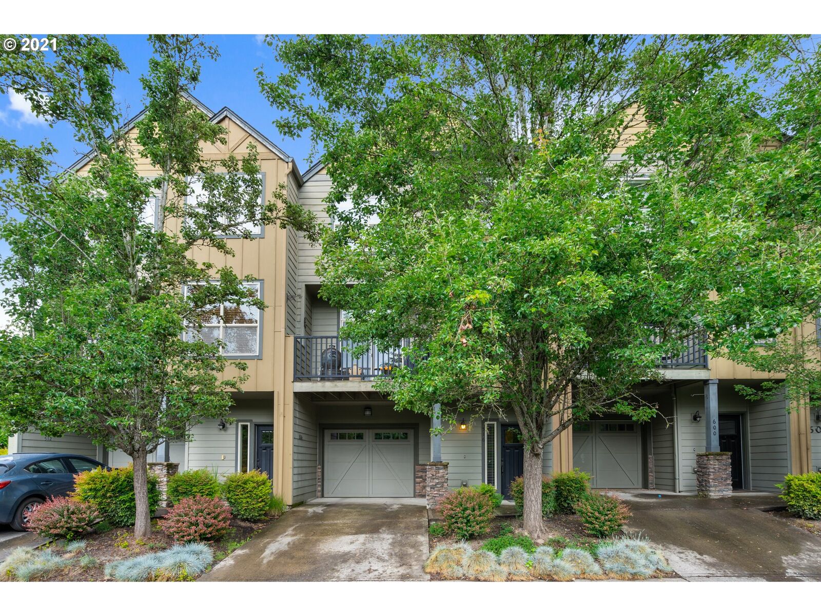 Property Photo: 516 NE Grove St WA 98665