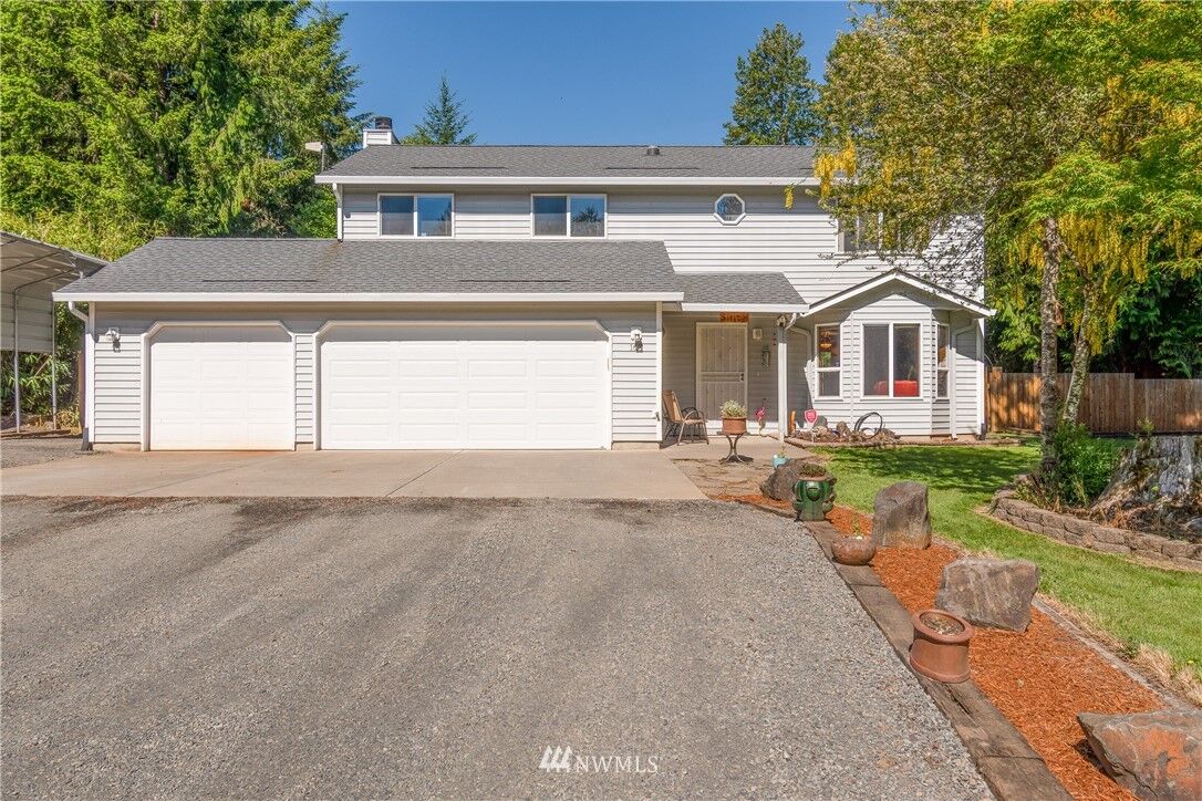 Property Photo:  163 Home Town Drive  WA 98626 