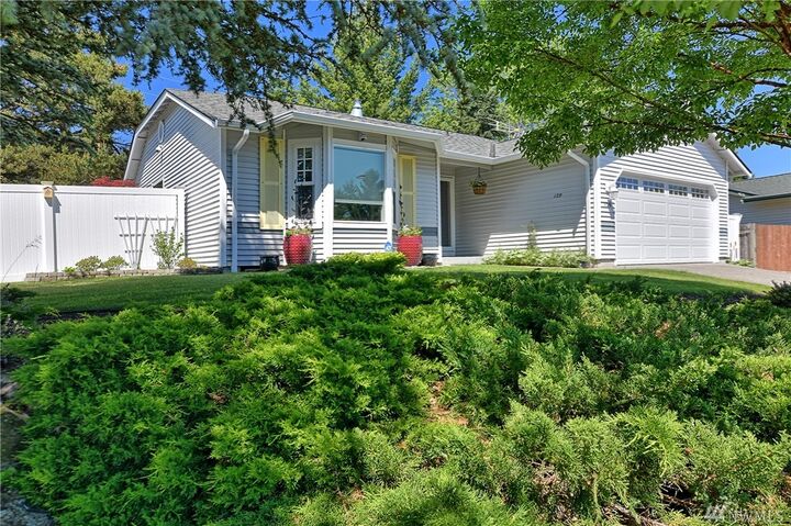 Property Photo: 129 75th St SW WA 98203