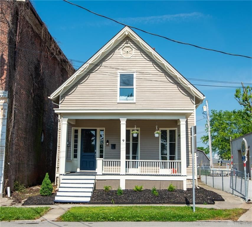 Property Photo:  9 S Limestone Street  OH 45335 