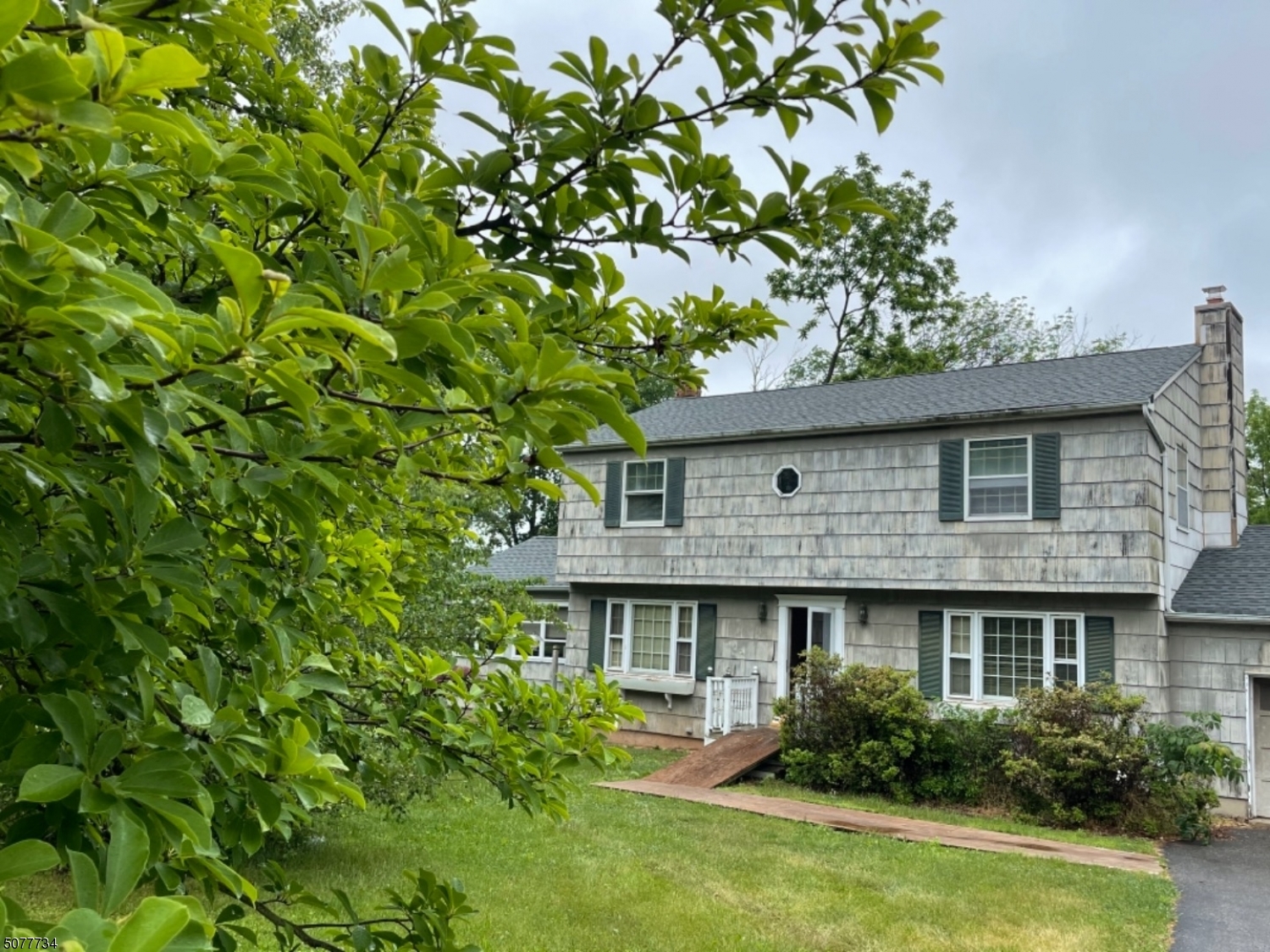 Property Photo:  46 Everitts Rd  NJ 08551 