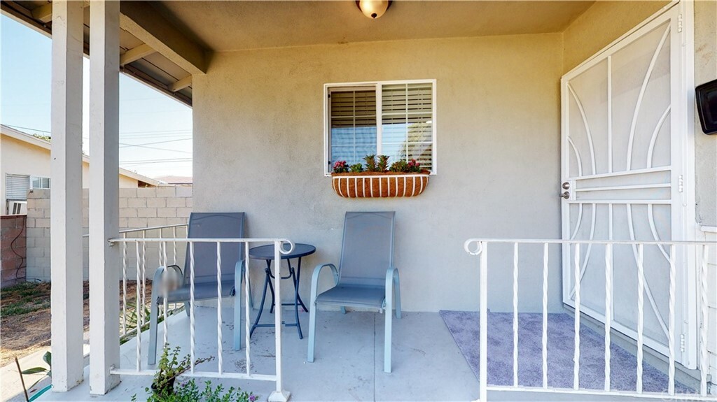 Property Photo:  1183 Claremont Place  CA 91767 