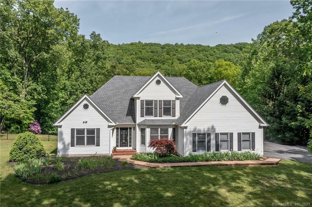 Property Photo: 32 Brookview Lane CT 06776