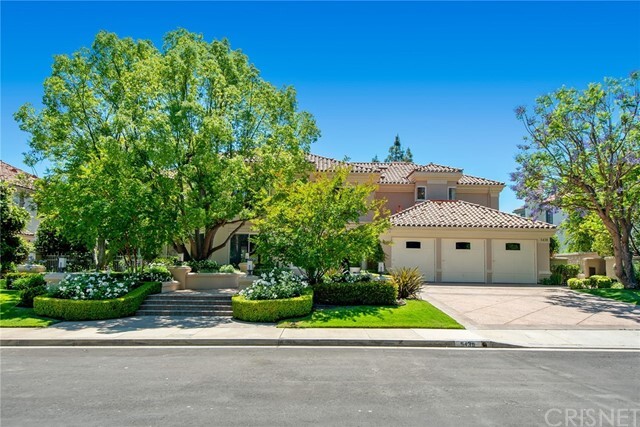 Property Photo: 5439 Fremantle Lane CA 91302