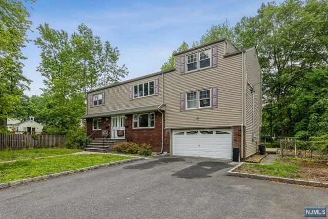 Property Photo:  177 Blauvelt Avenue  NJ 07628 