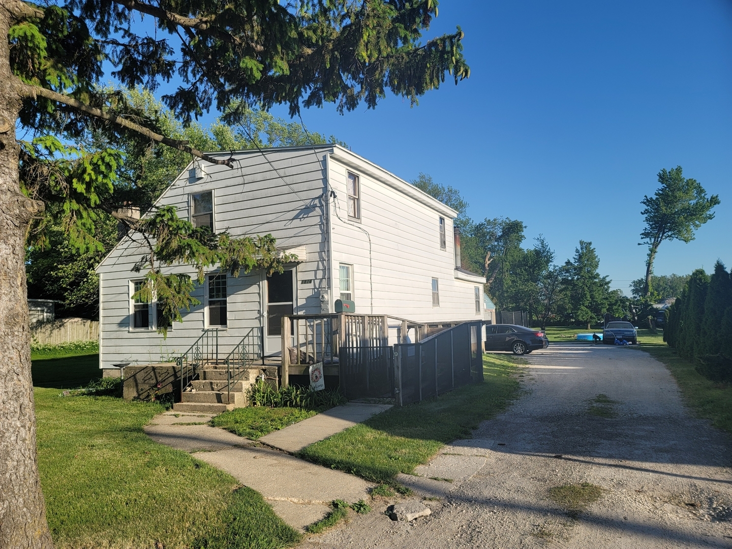 Property Photo:  1816 E Lincoln Highway  IL 60115 