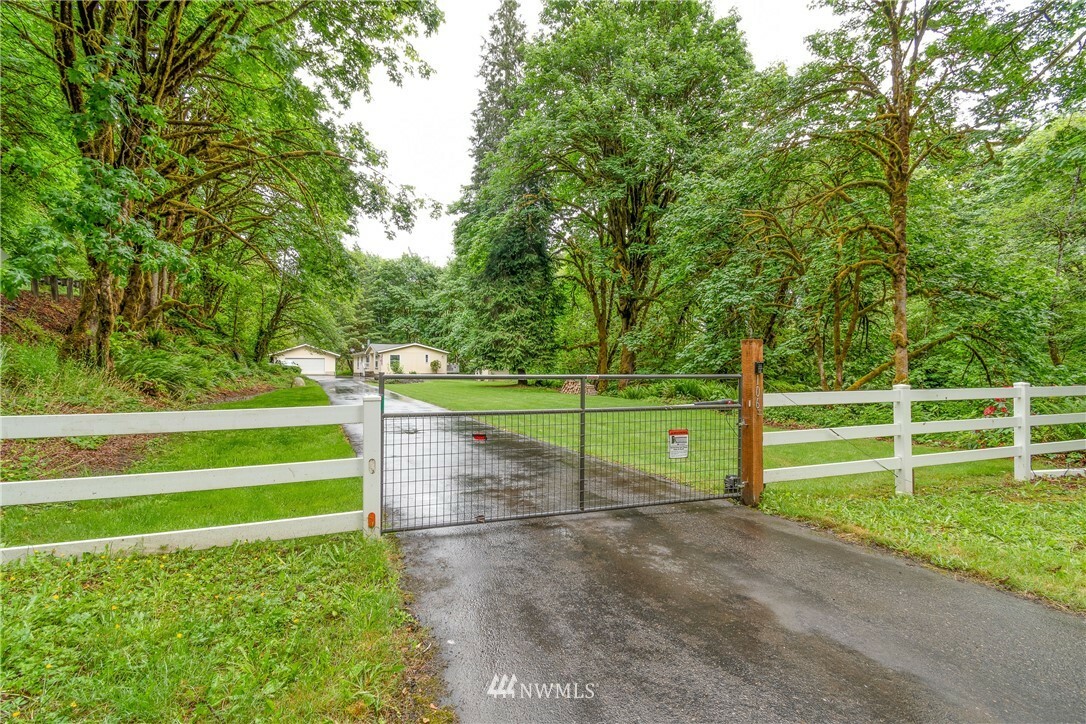 Property Photo:  106 Slide Creek Road  WA 98632 