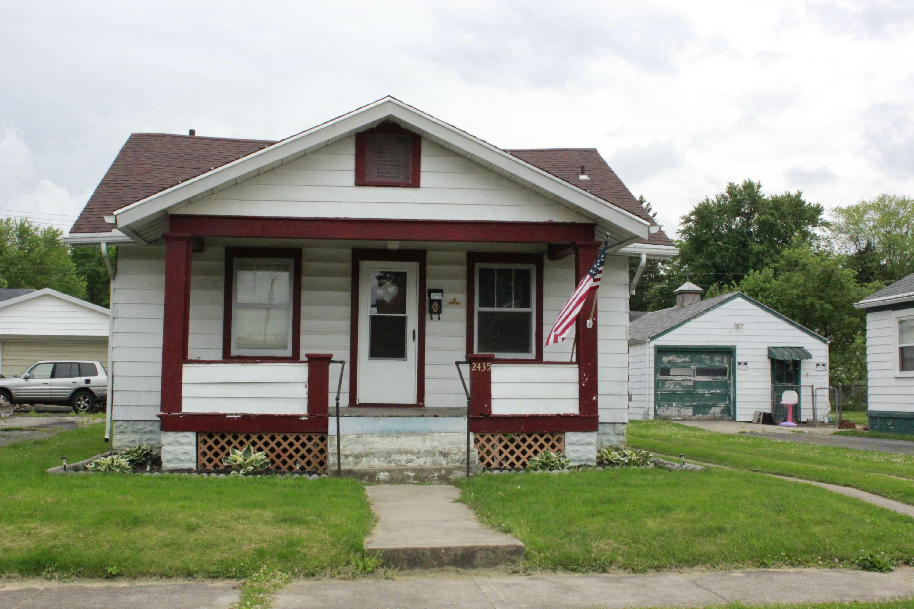 Property Photo:  2435 Beatrice Street  OH 45503 